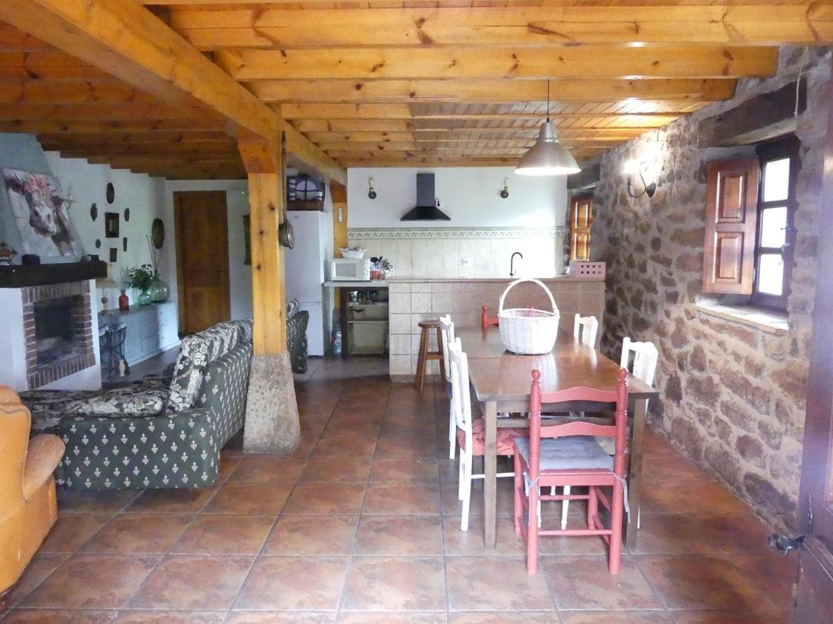 Cabana Pasiega Las Lugas Льерганес Экстерьер фото